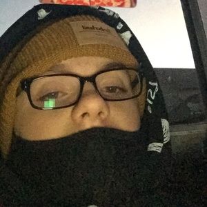 Meet your Posher, Nicholas